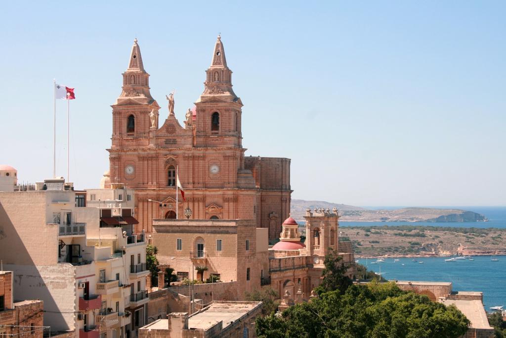 City Center Apartments Mellieħa Стая снимка